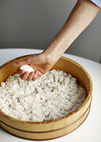 Round rice in a rectangular shape
