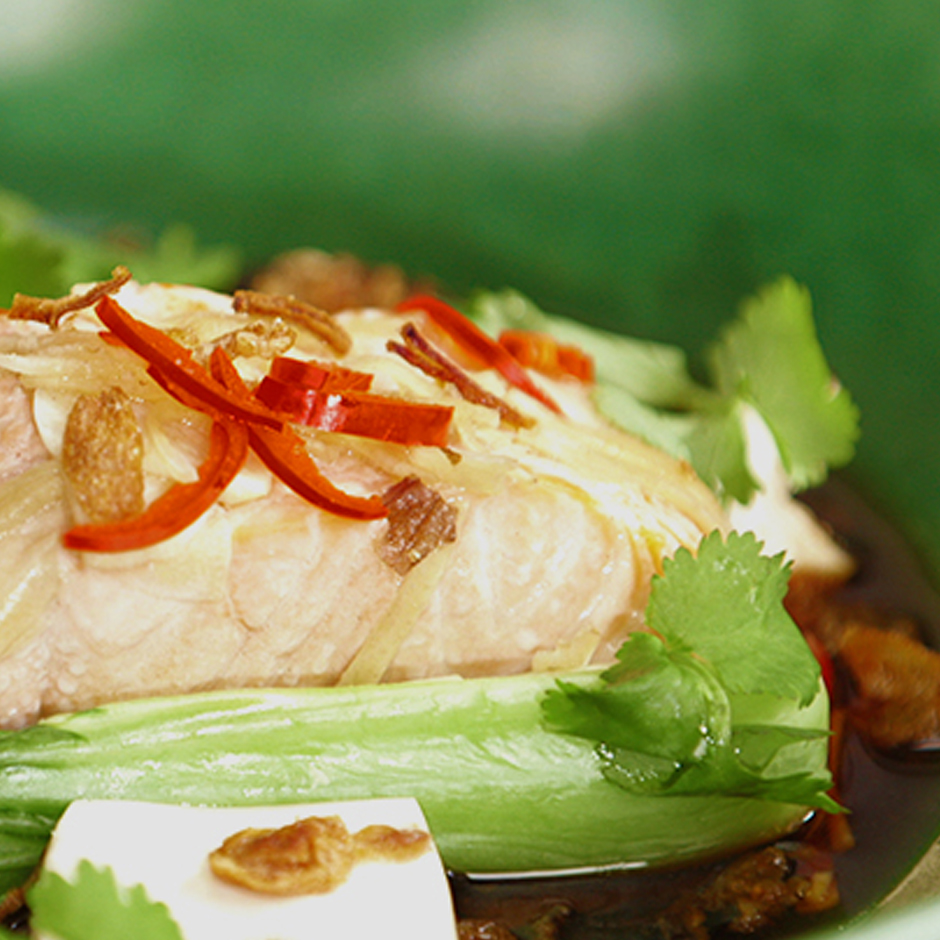 Kikkoman Teriyaki Salmon with Bok Choy, Tofu and Shiitake Mushrooms