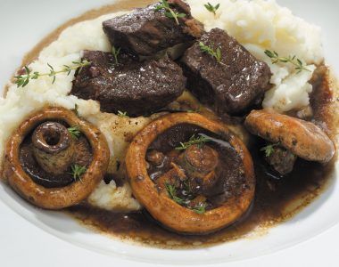 Slow Cooked Beef with Red Wine and Mushrooms