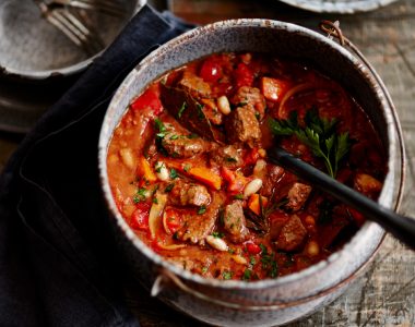 Slow Cooker Hearty Beef & Vegetable Casserole