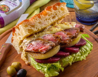 Cheese Steak Sandwich with Spiced Sauce