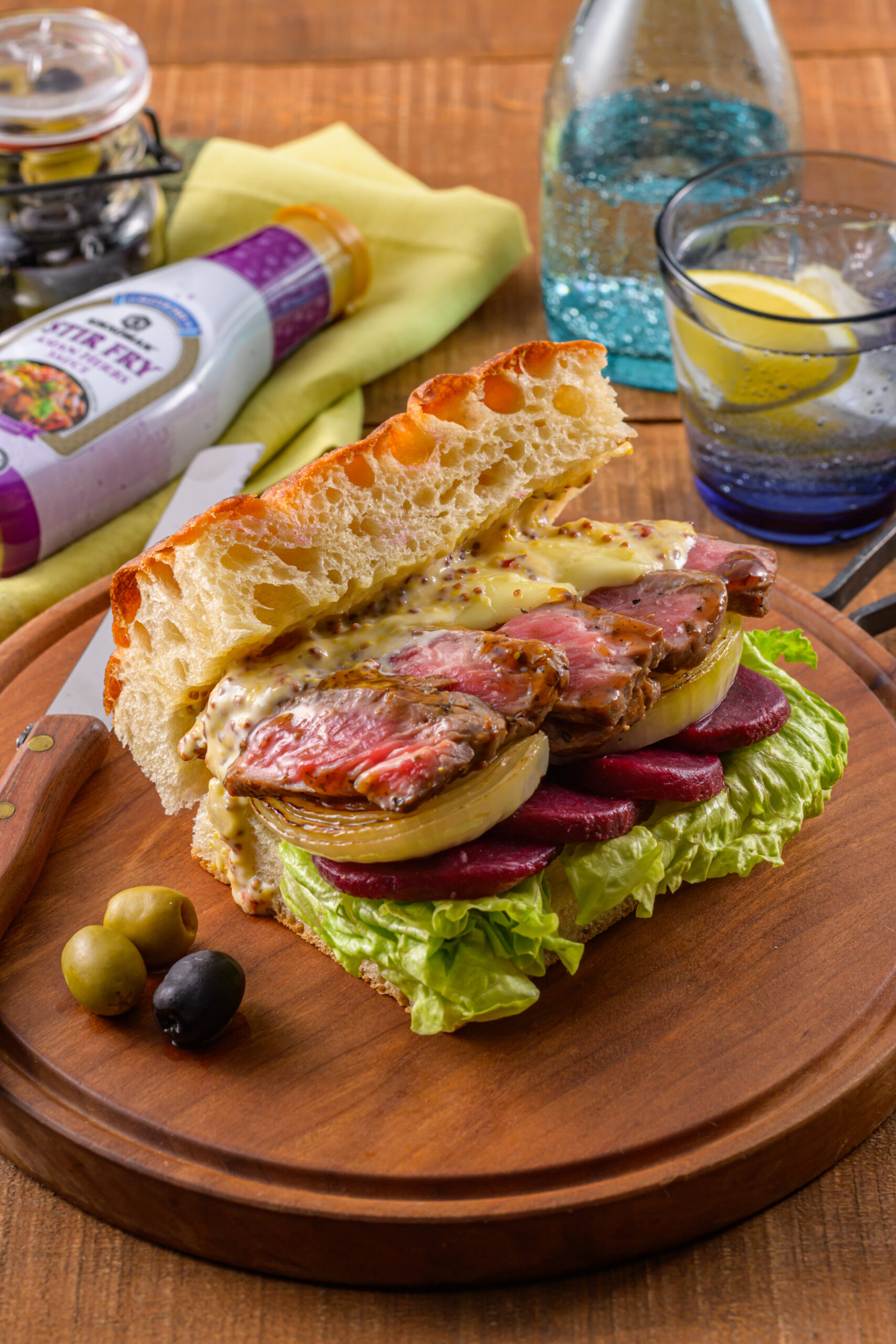 Cheese Steak Sandwich with Spiced Sauce