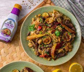 Spicy Beef Noodles with Colorful Vegetables